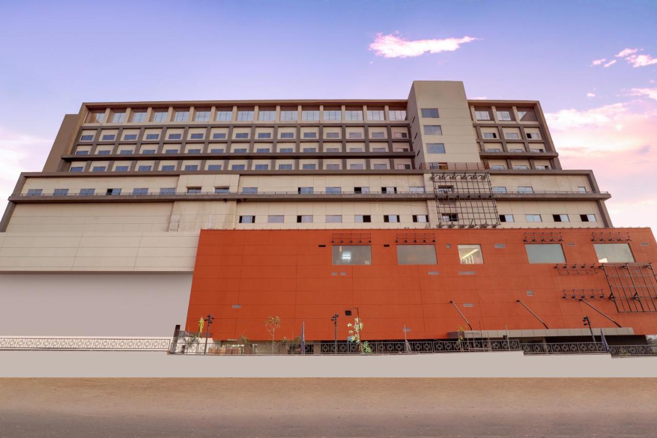 Keys Lite By Lemon Tree Hotels, Urban Square, Udaipur Dış mekan fotoğraf