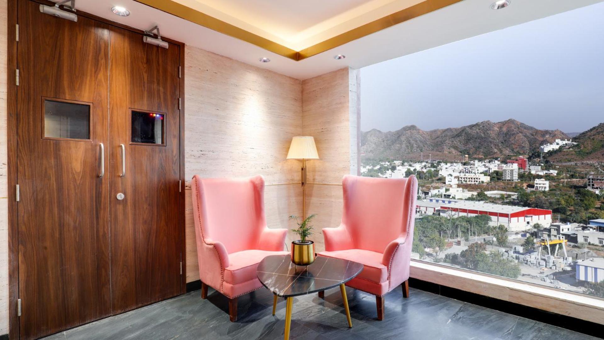 Keys Lite By Lemon Tree Hotels, Urban Square, Udaipur Dış mekan fotoğraf