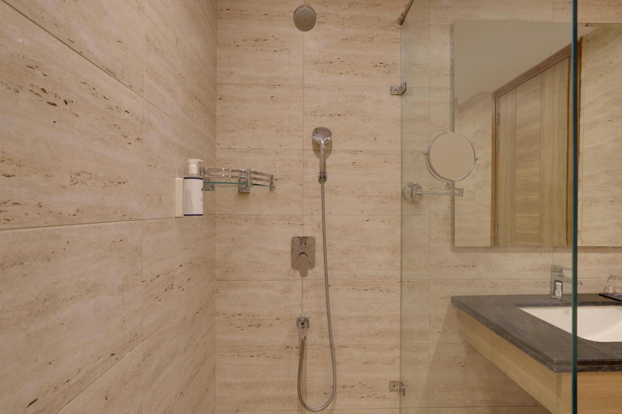 Keys Lite By Lemon Tree Hotels, Urban Square, Udaipur Dış mekan fotoğraf